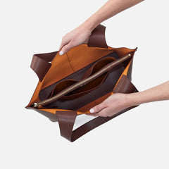 HOBO Vida Tote- Chocolate